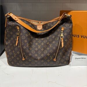 Louis Vuitton delightful GM